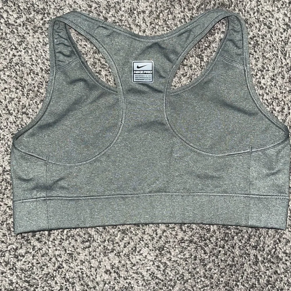 Nike - Dri-Fit - Exercise Bra - Racerback - Gray - XS